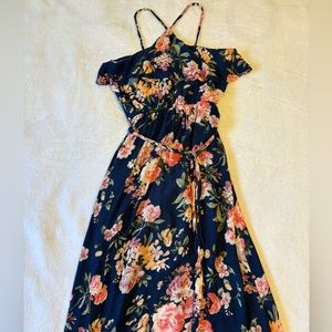 EUC Navy Floral Maxi Dress